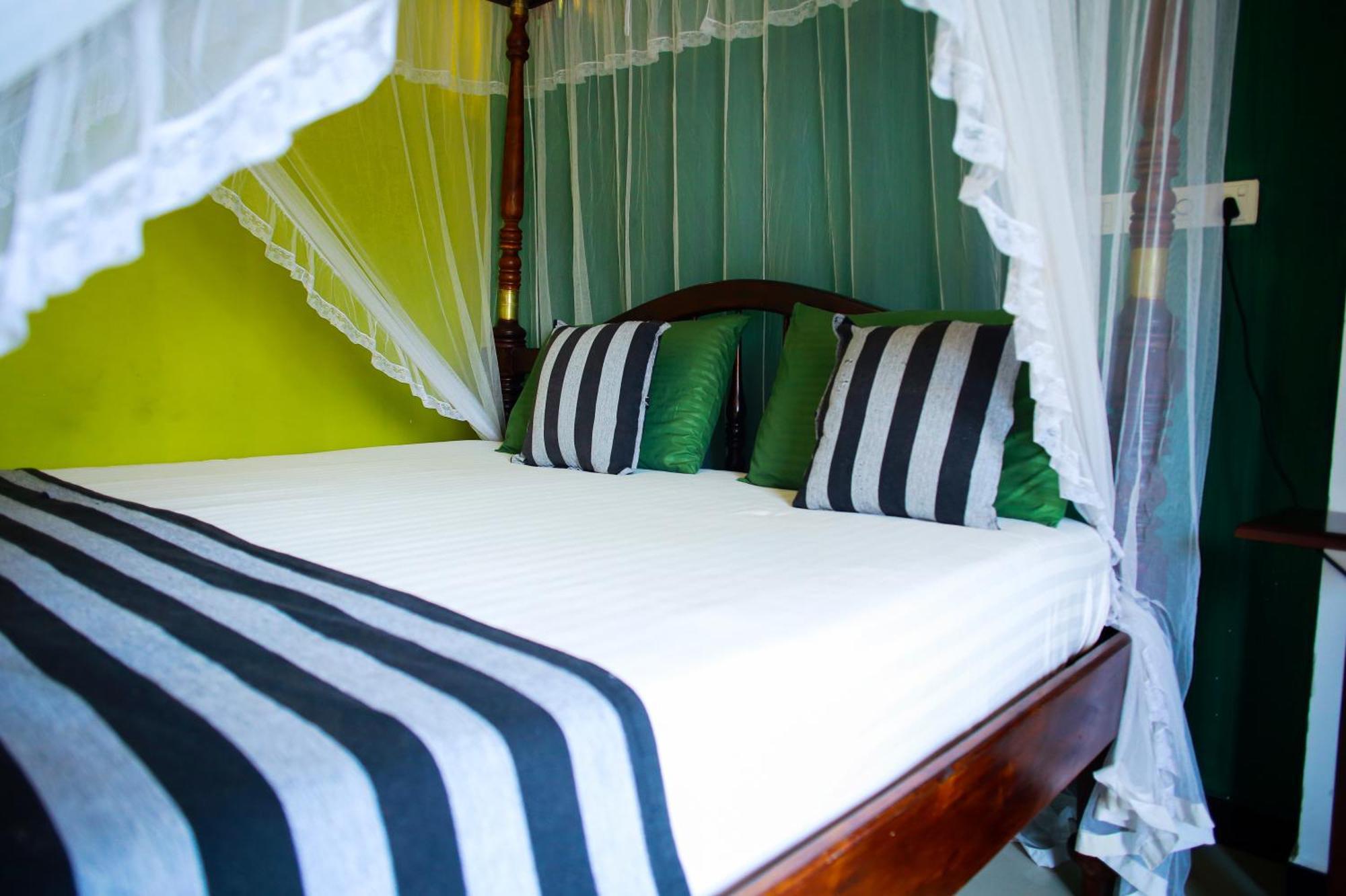 Isindu Sky Lodge Mirissa Zewnętrze zdjęcie